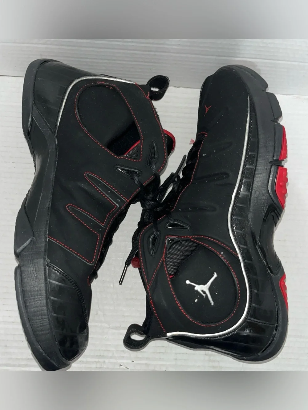 Jordan Jumpman 456 Jeter Clutch Bred size 12 black red 318594-011 Mid Top